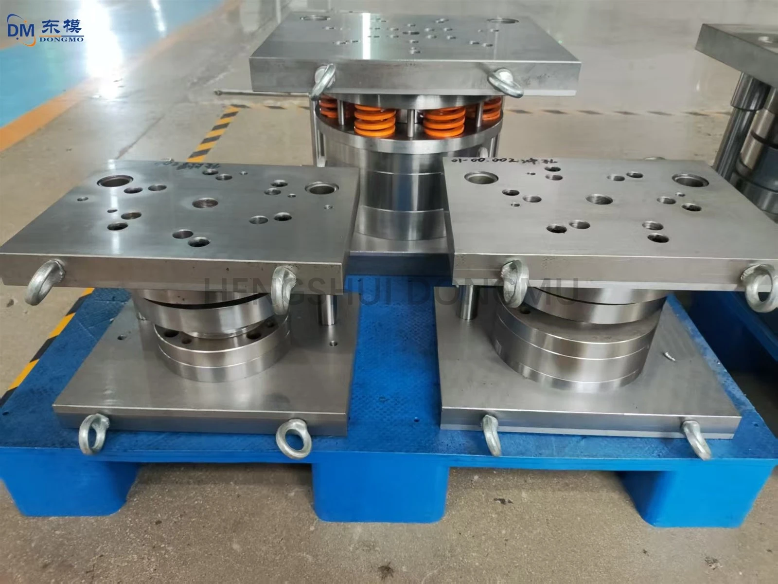 stamping mould stamping mould